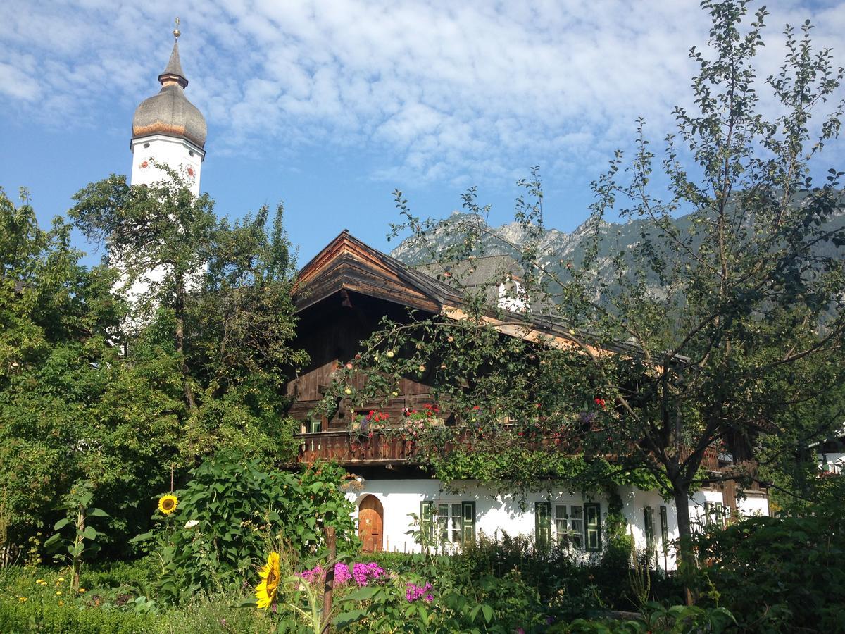 Ferienwohnung Am Kurpark -Wohnung 3,150Qm- Mit Lift 加爾米施-帕滕基興 外观 照片